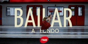 LA VIDA ES MAS BELLA BAILANDO!