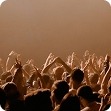 Imagen de gente en un concierto